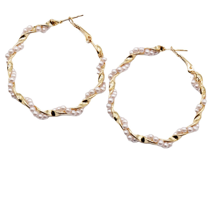 Wholesale Simple and stylish earrings with alloy pearl circle earrings