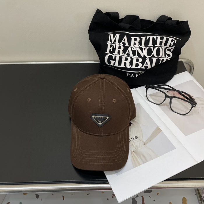 Wholesale Hardtop baseball cap, fashionable and versatile, casual, sunscreen and sunshade, duckbill cap