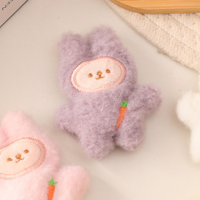 Wholesale Cartoon plush brooch cute little rabbit doll bag small pendant jewelry clothing accessories
