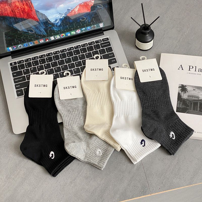Wholesale Socks made of cotton, versatile, sport embroidered, sport boat socks, five point socks