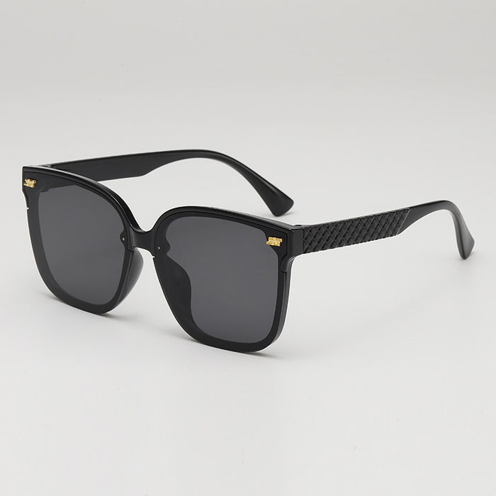 Wholesale Sunglasses, rice nail box, high-end beach photography, sun shading sunglasses