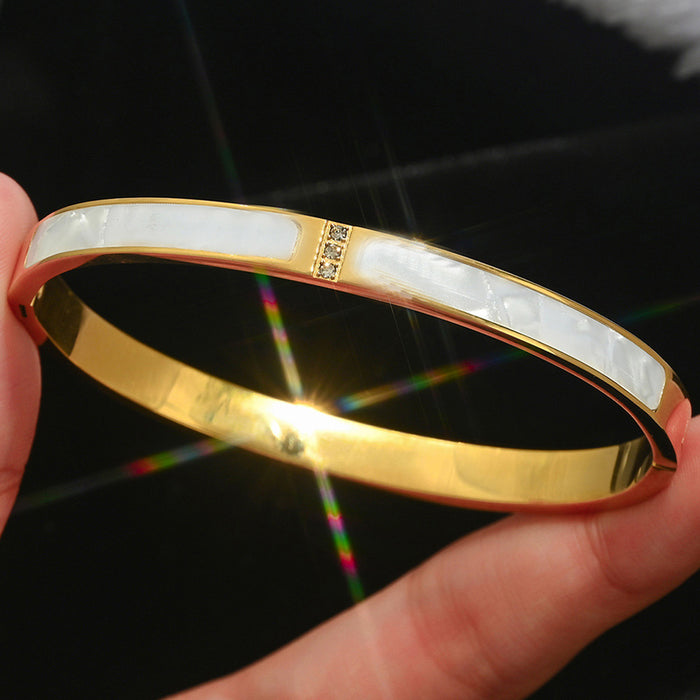 Wholesale Stainless Steel Gold Bangle Set With Rhinestones Chic Four Leaf Clover Design Fashion Jewelry Accessory