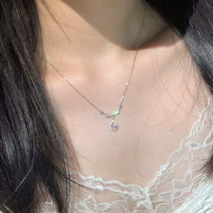 Wholesale Butterfly gemstone necklace with diamond inlay pendant, light luxury titanium steel, colorfast collarbone chain