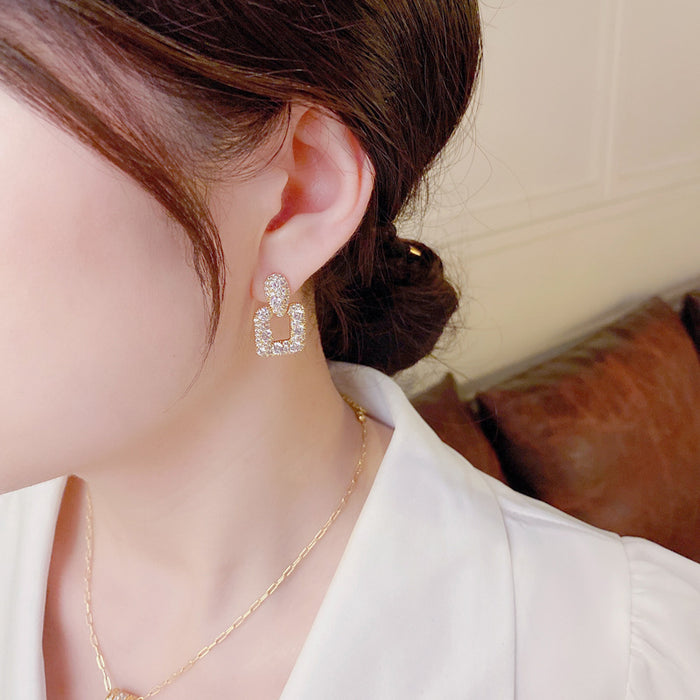 Wholesale Square earrings, retro Hong Kong style geometric light luxury crystal earrings, ladies' temperament earrings