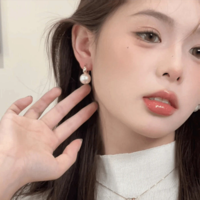 Wholesale  Pearl Ear Buckle Earrings  All-match Earrings