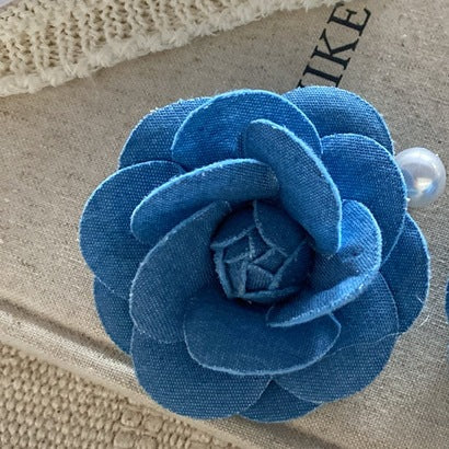 Wholesale Fabric flower hair clip, fashionable and versatile hair accessory