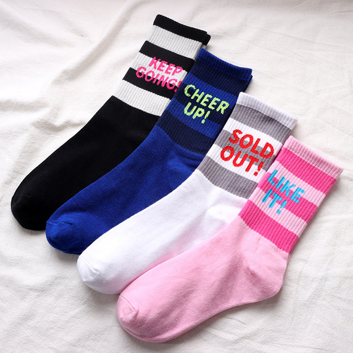 Wholesale Medium striped letter socks Skateboarding long socks Sports socks Neutral