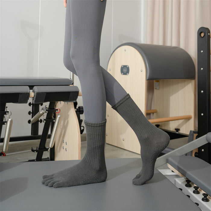 Wholesale Thickeneded Dotted Non-Slip Yoga Socks Women' s Mid-Calf Double-Stripe Five-Finger Socks Professional Sports Dance Pilates Socks