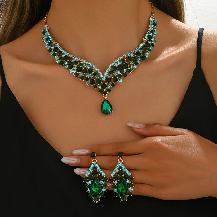 Wholesale Vintage jewelry exaggerated necklace earrings large set luxury