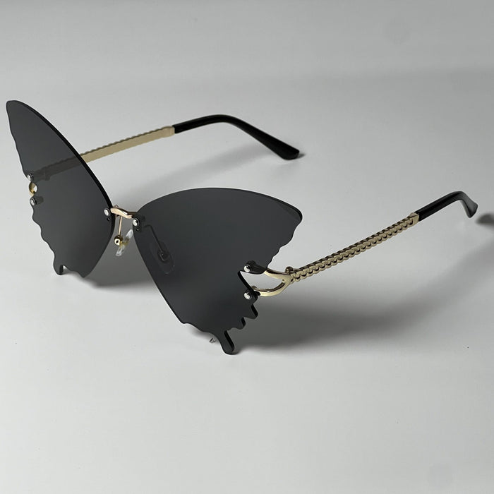 Wholesale Butterfly Large Frame Women's PC Sunglasses JDC-SG-HongR015