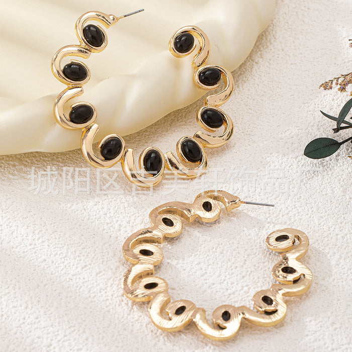 Wholesale Classic hip-hop spiral retro circular imitation pearl fashionable women's fashion earrings