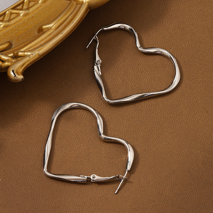 Wholesale  circle high-end earrings  love earrings accessories