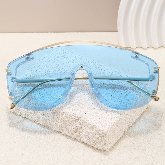 Wholesale Large frame shield shaped fashionable trendy sunglasses beach vacation personalized glasses sunglasses