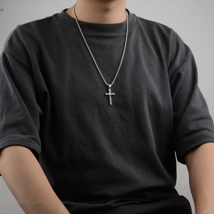 Wholesale Star shaped titanium steel cross necklace, light luxury zircon sparkling diamond collarbone chain, street accessory