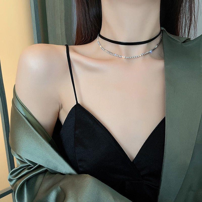 Wholesale Black leather rope collar, collarbone chain, neck strap, niche temperament, neck accessories, neck chain necklace