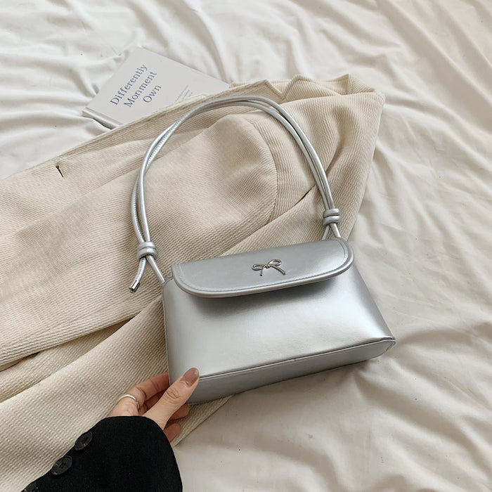 Wholesale New personalized crossbody bag, fashionable and simple single shoulder underarm small square bag