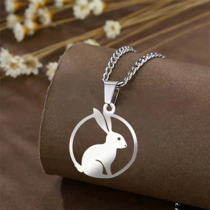 Wholesale Stainless steel rabbit necklace exclusively for fashionable new hollow collarbone chain titanium steel necklace