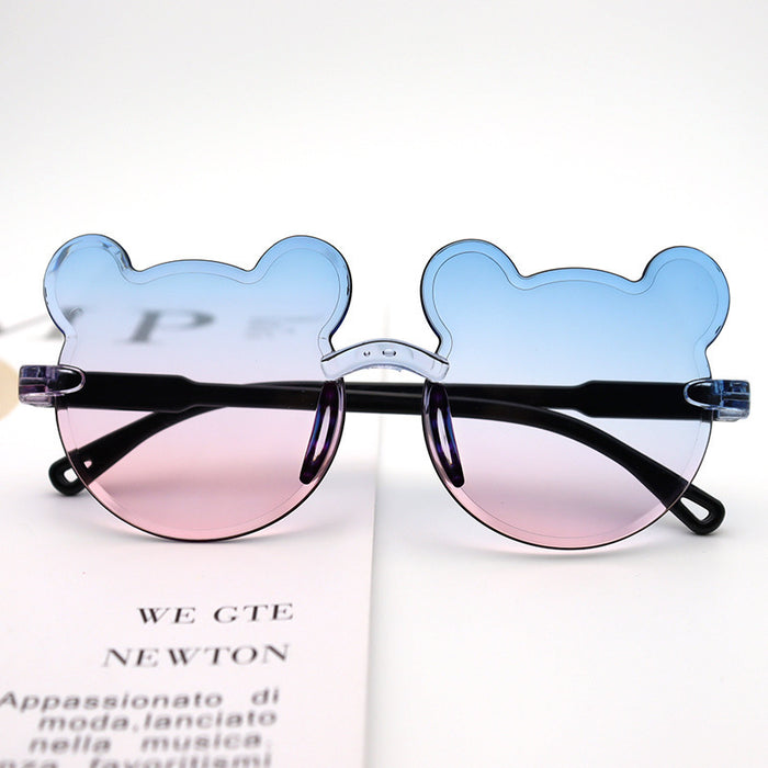 Wholesale Children's glasses, sunglasses with UV protection, fashionable and cute sunglasses design for taking photos