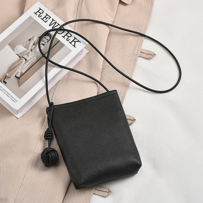 Wholesale PU Round Phone Bag Crossbody with Chinese Knot Design Retro Style Trendy