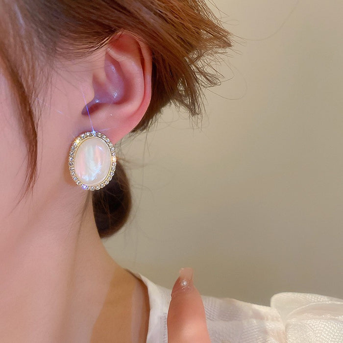 Wholesale Silver needle sweet diamond inlaid oval earrings fashionable geometric temperament high-end earrings wholesale