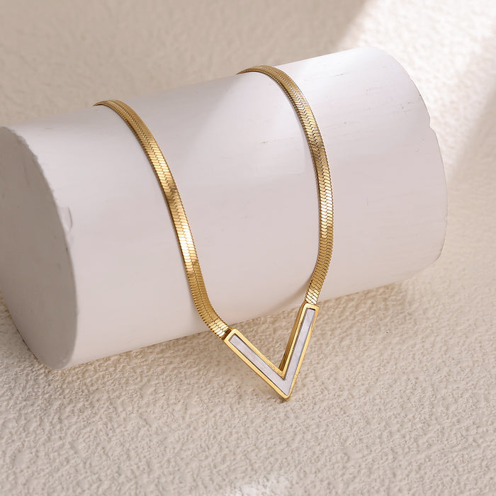 Wholesale V-shaped blade chain titanium steel necklace