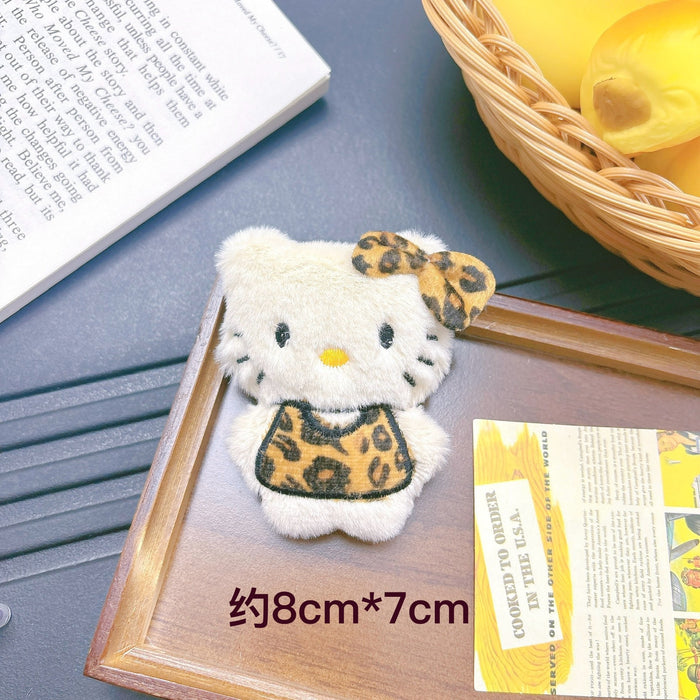 Wholesale Squeaking Cat Plush Pendant Cute Doll Keychain Pendant Doll Machine