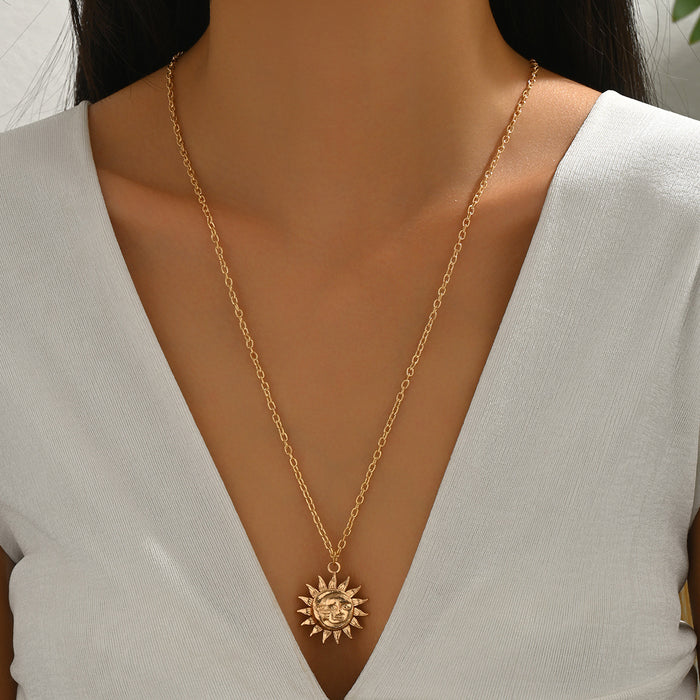 Wholesale Retro and minimalist sunflower pendant, personalized and trendy, ultra long and stackable design, touching face necklace