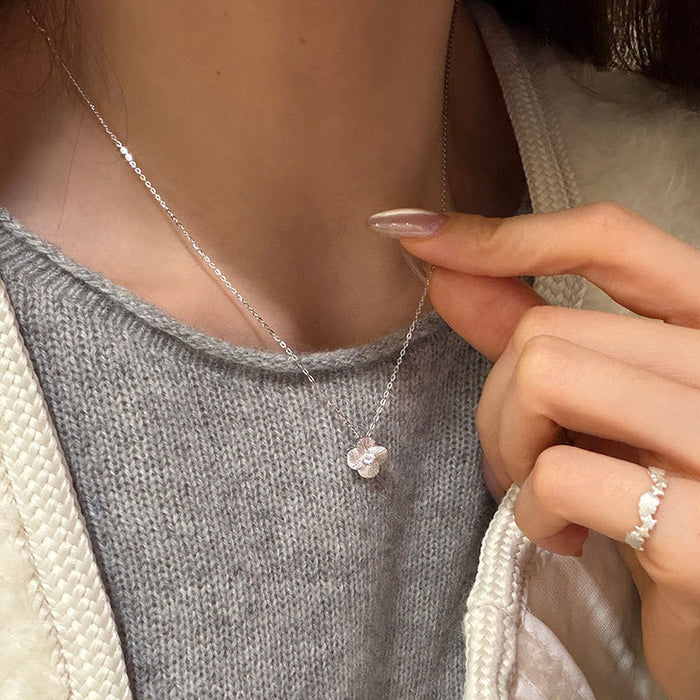Wholesale Filigree Zircon Flower long necklace