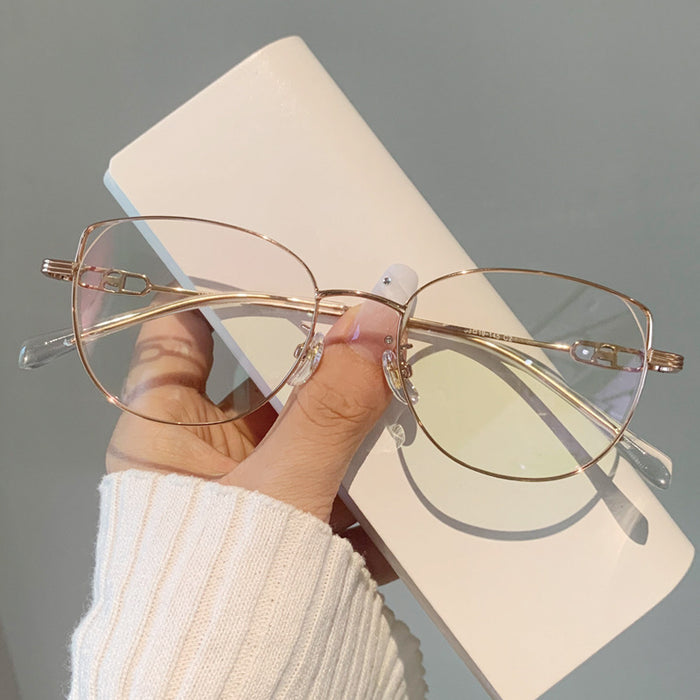 Wholesale Ultra light pure titanium elegant cat eye glasses for myopia can be matched with high-end sensitivity glasses frame