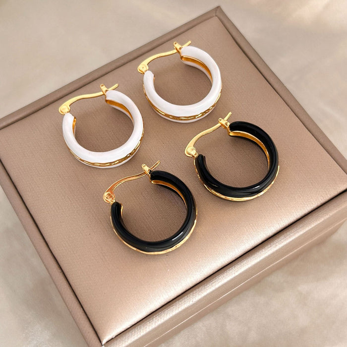 Wholesale New hammer texture C-shaped ear buckle with fashionable and high-end feel, drop glaze design, personalized temperament, versatile earrings