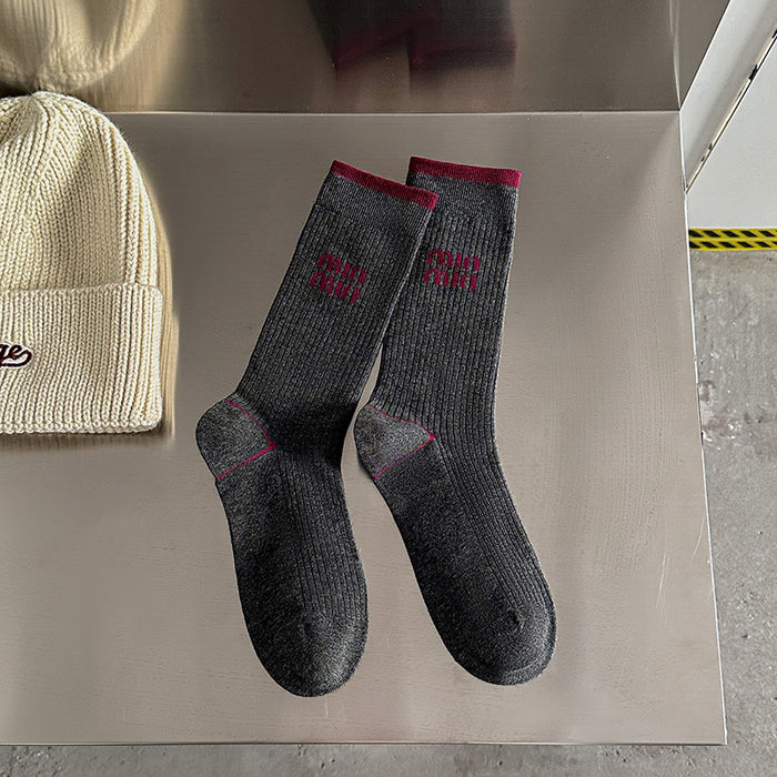 Wholesale Red socks with a pile of socks and polka dots