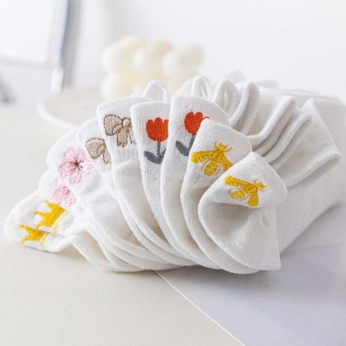 Wholesale Socks Cotton Shallow Socks Embroidered Small Flower Cartoon Short Ship Socks at the Heel