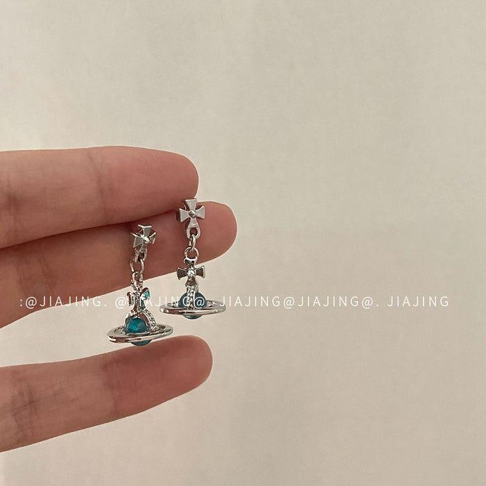 Wholesale Personalized transparent silver needle niche design earrings with a high-end feel