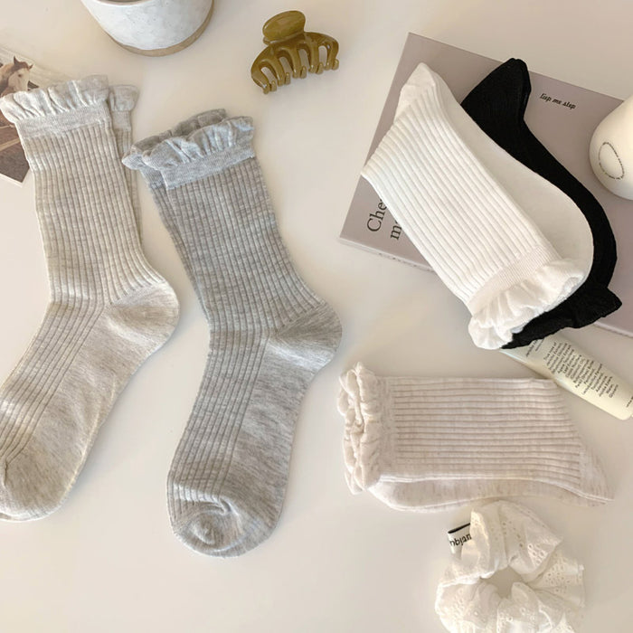 Wholesale Socks with thin midsole, vertical stripes, mesh, breathable bubbles, ribbed mouth, fashionable stacking socks