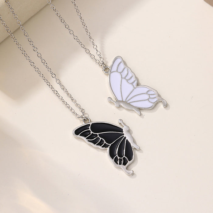 Wholesale Exaggerated jewelry, personalized butterfly pendant, fashionable and versatile alloy, couple layered necklace