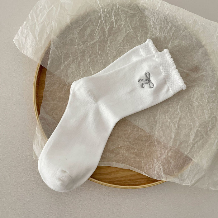 Wholesale Lace Embroidered Bow Socks Combed Cotton Middle Tube Socks Stacked Socks