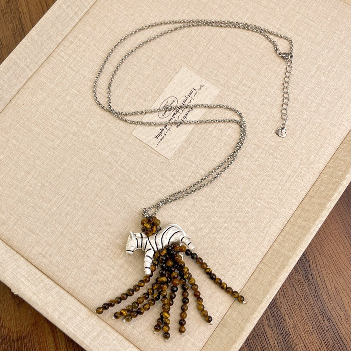 Wholesale Retro-style zebra natural stone pendant necklace for girls,  sweater chain