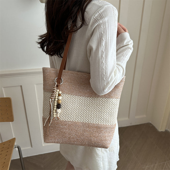 Wholesale Large Capacity Stylish and Unique Minimalist Underarm Bag for Women