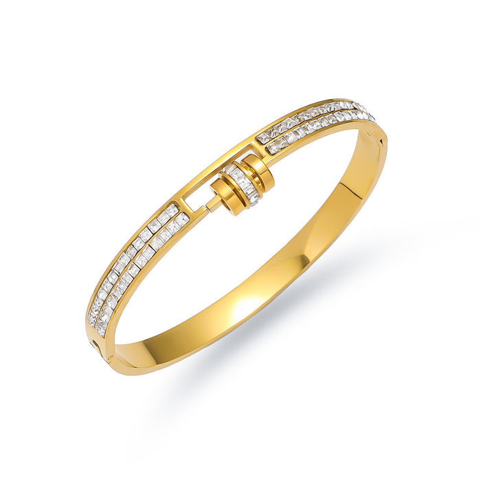 Wholesale Titanium steel bracelet, fashionable commuting stainless steel cross bracelet, spring jewelry