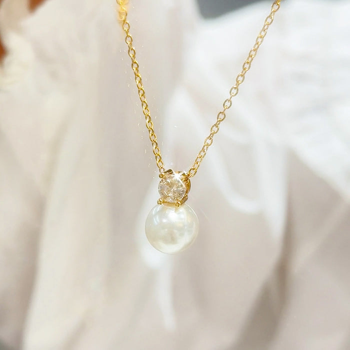 Wholesale New high-end necklace pendant made of titanium steel that does not fade collarbone chain