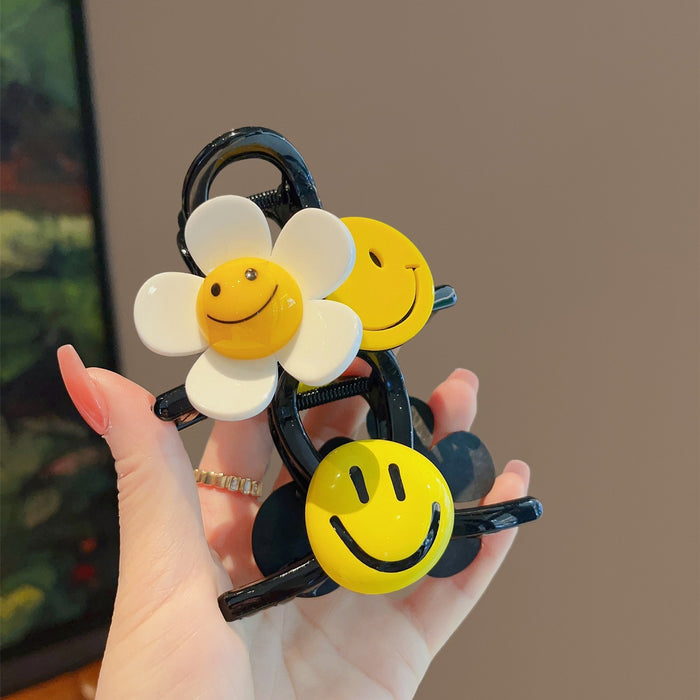 Wholesale Cute smiley face clip with high-end feel, heart-shaped hair clip at the back of the head