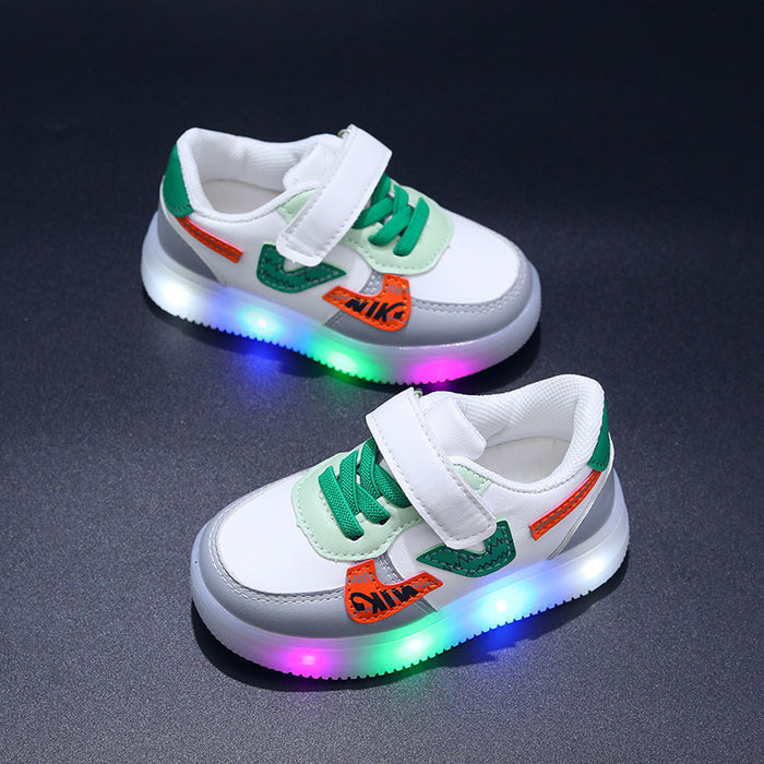 Wholesale Boys' Sports Shoes Korean Version Velcro Soft Soled Children's Board Shoes Girls' LED Illuminated Shoes Trendy JDC-KS-GS004