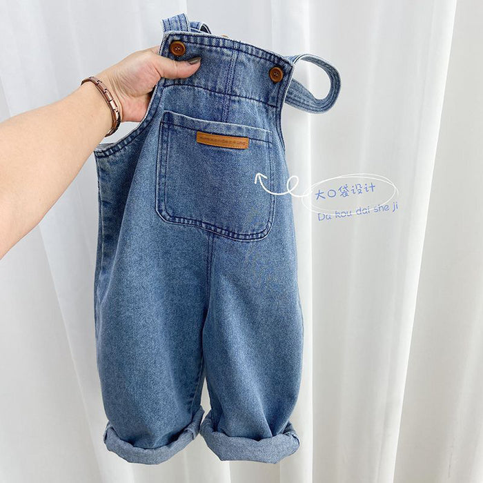 Wholesale spring and autumn clothing popular children's suspenders small and medium-sized children's baby trendy jeans