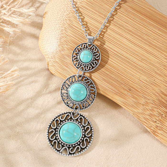 Wholesale Bohemian Love Heart Pendant Necklace Vintage Ethnic Style Fashion Accessory MOQ≥2