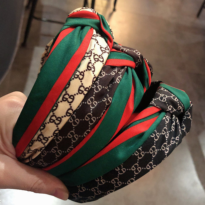 Wholesale New retro fabric headband with twisted center for face wash headpiece and hair clip