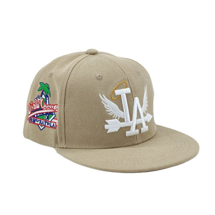 Wholesale Street hip-hop flat-top baseball cap with LA lettering