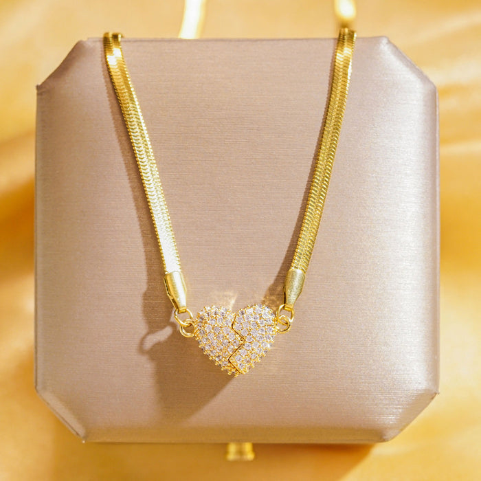 Wholesale Openable Full Diamond Magnet Heart Titanium Steel Necklace JDC-NE-QingYan019
