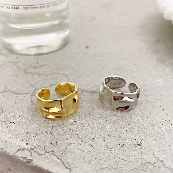 Wholesale Irregular ring with simple circular design and wide open mouth ring