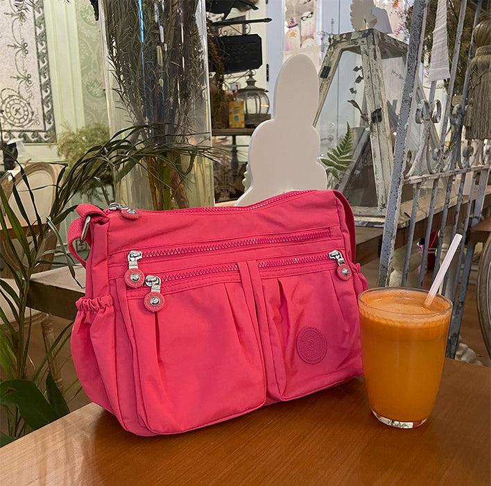 Wholesale Nylon fabric bag women' s urban simple messenger bag lightweight shoulder casual women' s bag