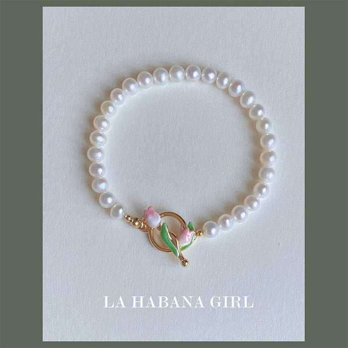 Wholesale New tulip bracelet with versatile temperament, pieced together with pearl bracelets, niche and simple accessories